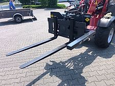 Palettengabel drehbar mit Kistenanschlag