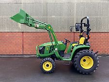 John Deere 3038E