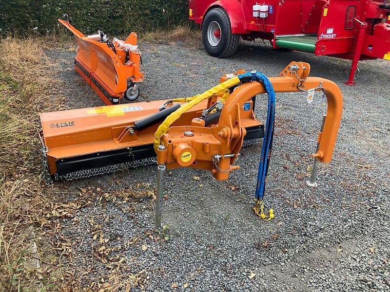 Berti TA220 Seitenmulcher Böschungsmulcher