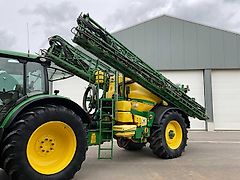 John Deere 840