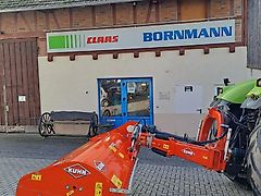 Kuhn TBES 262 - Top Zustand mit doppelseitiger Weitwinkelgelenkwelle