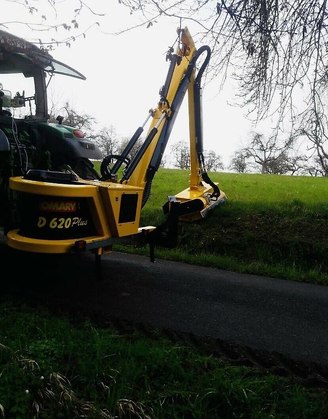 Omarv Böschungsmulcher Auslegemulcher Schlegelmulcher Mulcher