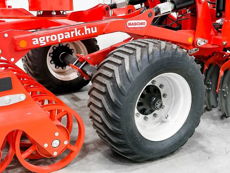 Gaspardo Veloce T 700 7m disc, light disc harrow