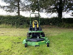 John Deere 1570