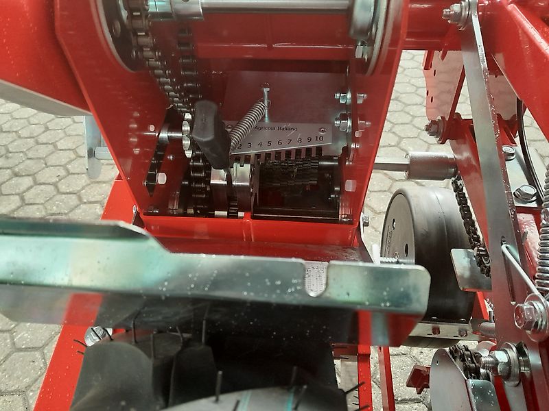 Agricola Italiana Groentezaaimachine