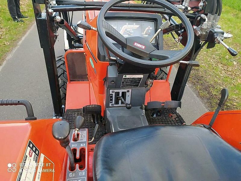 Kubota L1 195