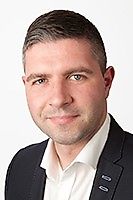 Kontakt partner Phillip Uri